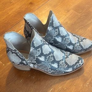 Dolce Vita Gray/Tan Snake Print Ankle Booties